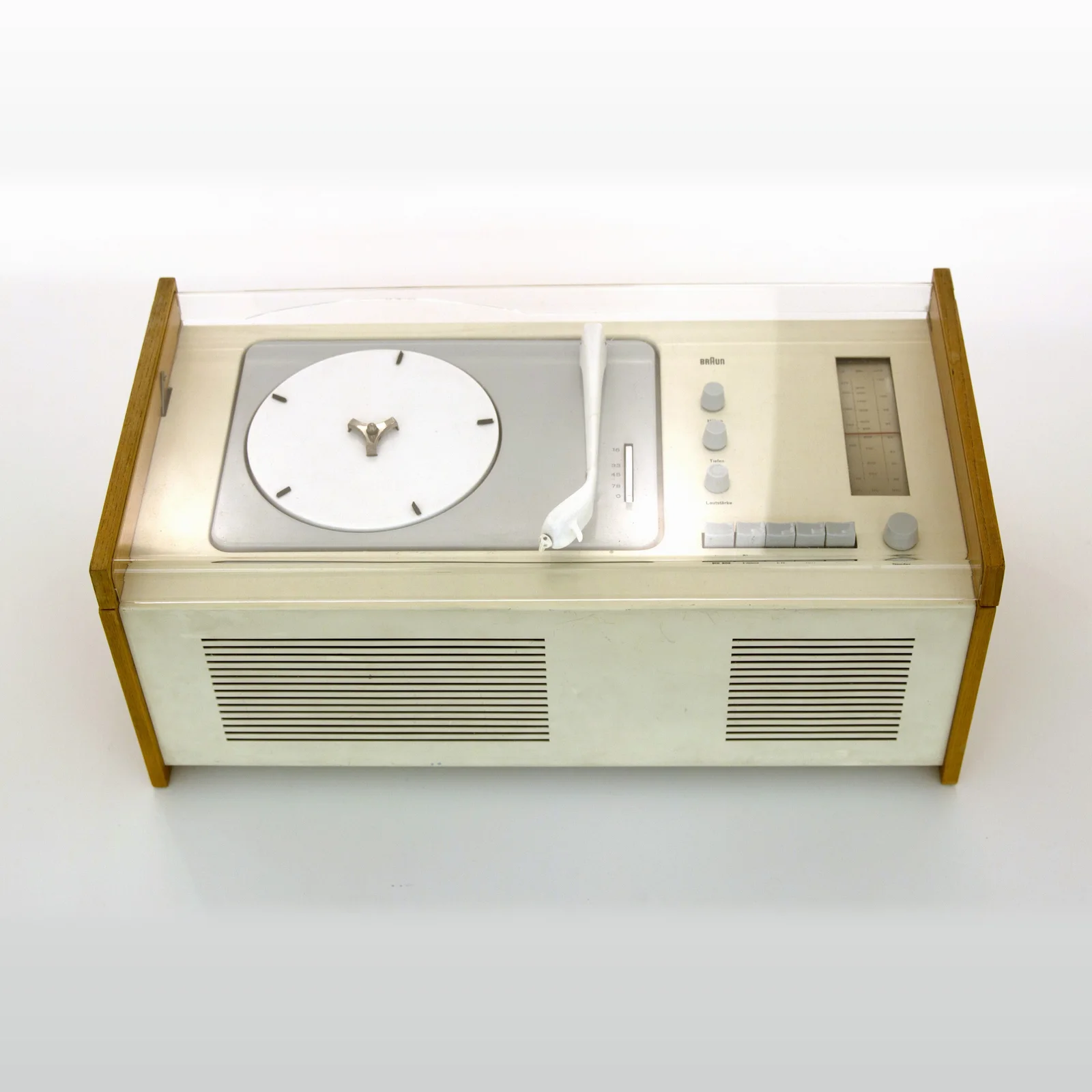 Braun SK 4，收音唱机组合