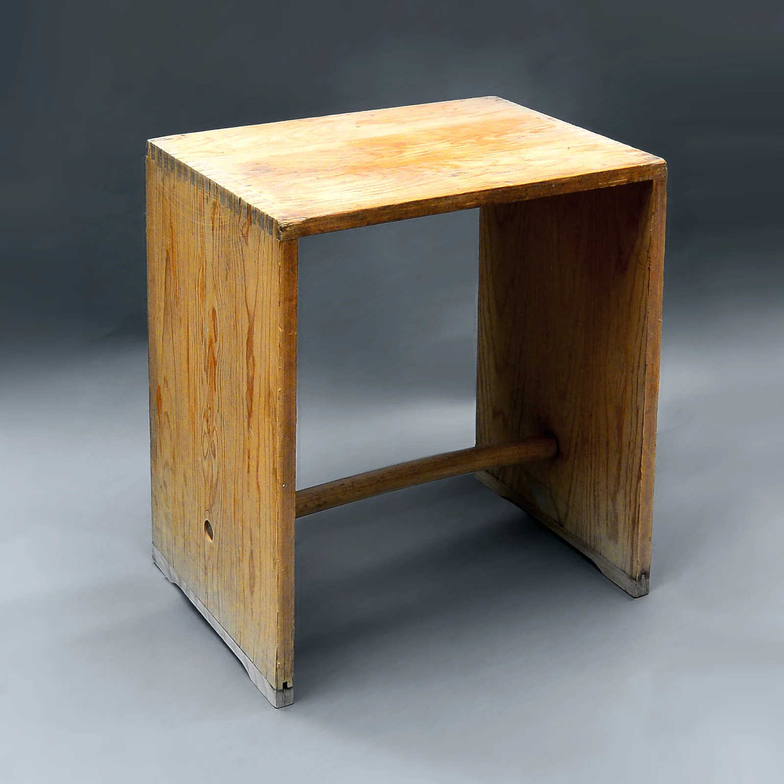 HfG Ulm Ulmer Hocker，乌尔姆凳